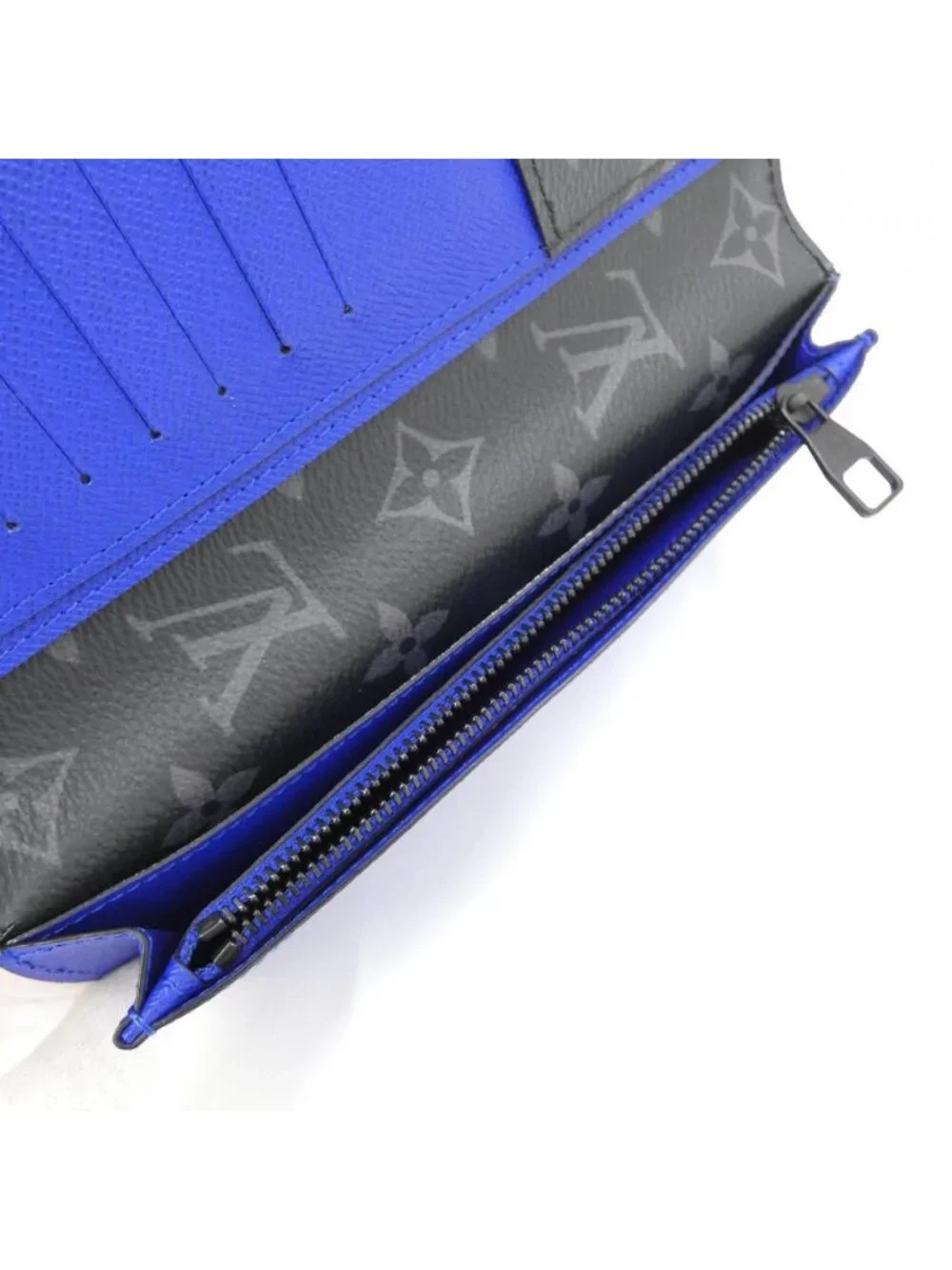 Louis Vuitton Epi Monogram Eclipse Portefeuille Brazza Wallet
